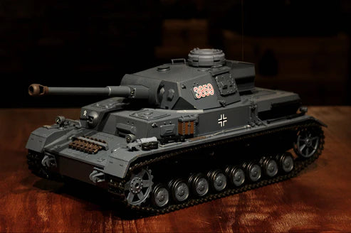 Heng Long® 1/16 RC Battle Tank Panzer IV F2 Type – Upgrade Edition – Metal Gearbox, Infrared Battle & Real Sound Effects