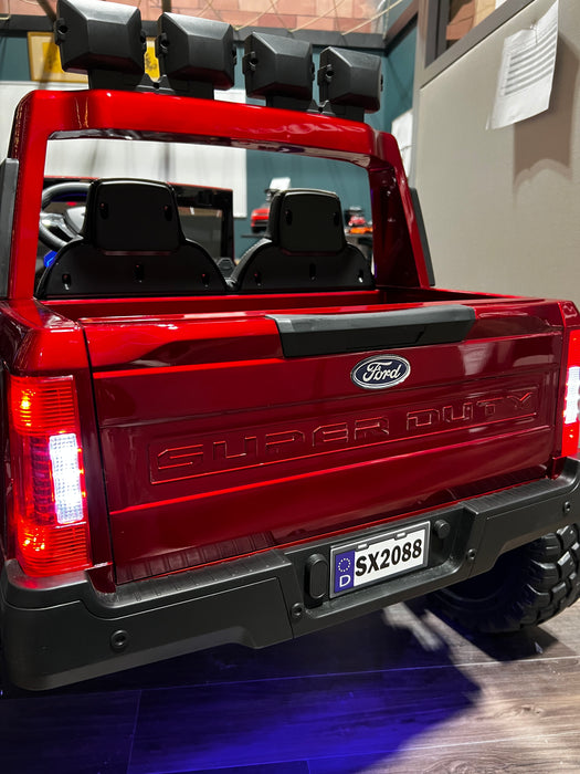 【ÉDITION LIMITÉE】 Camion tout-terrain Ford Super Duty F450 avec télécommande Premium 2 places 24 V sous licence
